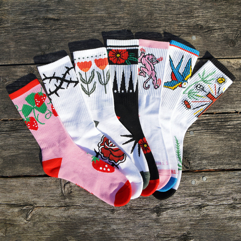Geometric Flower Black Socks